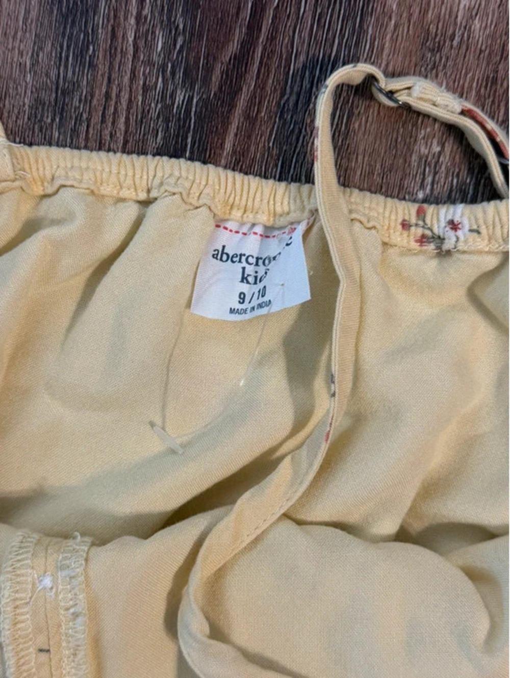 Abercrombie and Fitch little girls yellow floral spring romper - Picture 2 of 3